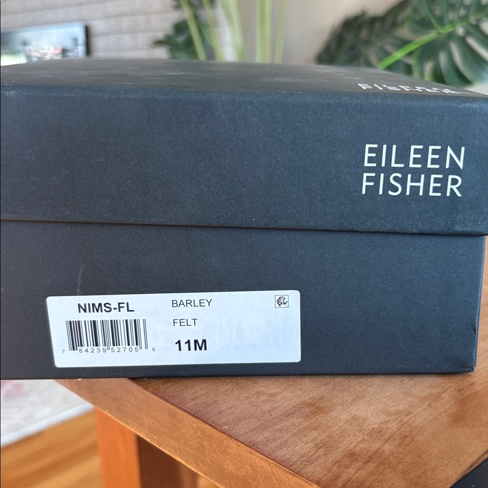 Eileen Fisher NIMS Felt Oatmeal Oxfords W11 • LIKE NIB • new dust bag included - Picture 9 of 17